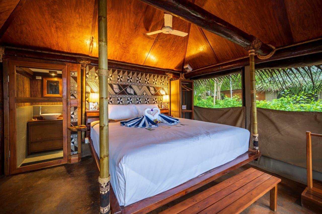 Barefoot Manta Island Resort Drawaqa Island Экстерьер фото