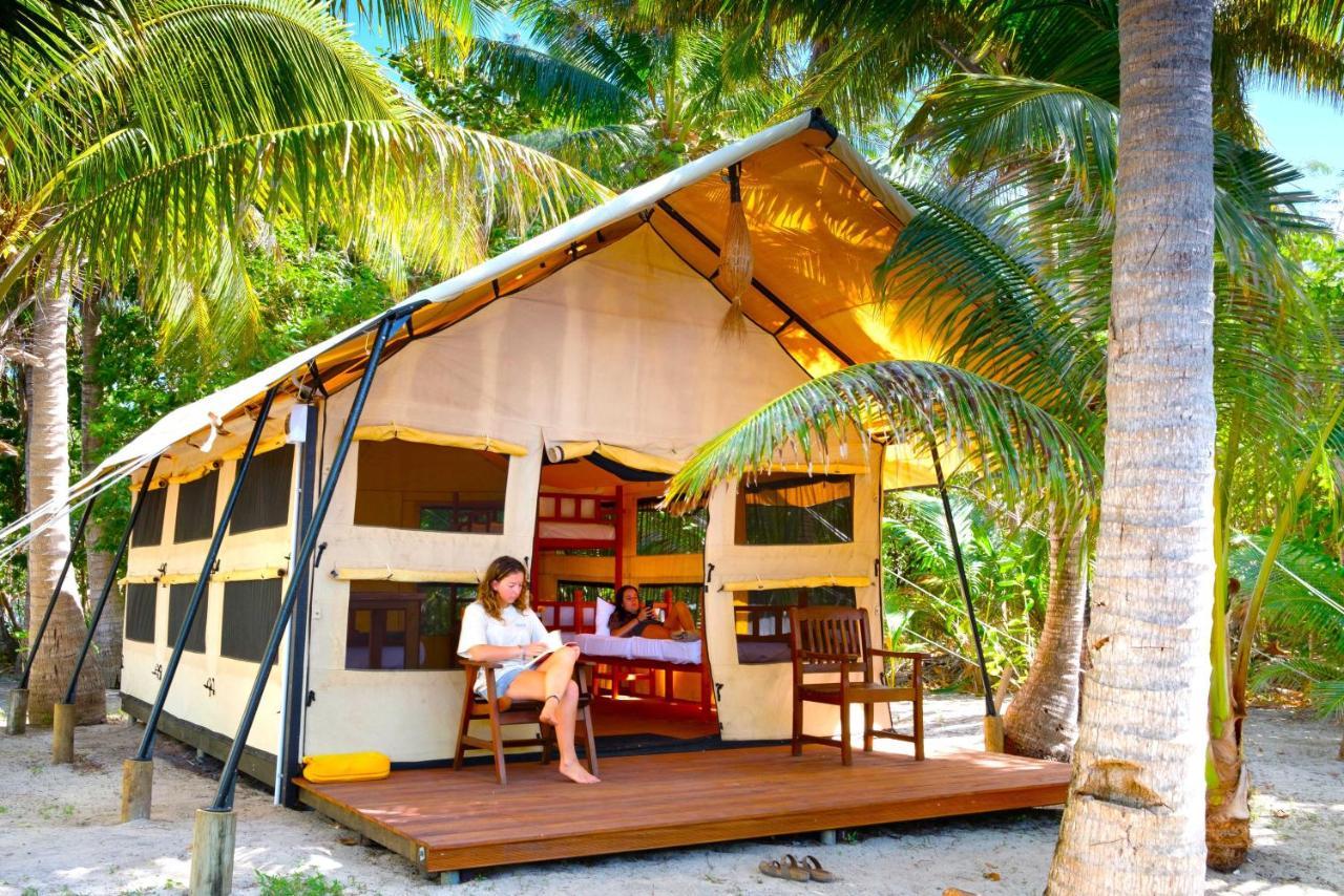 Barefoot Manta Island Resort Drawaqa Island Экстерьер фото