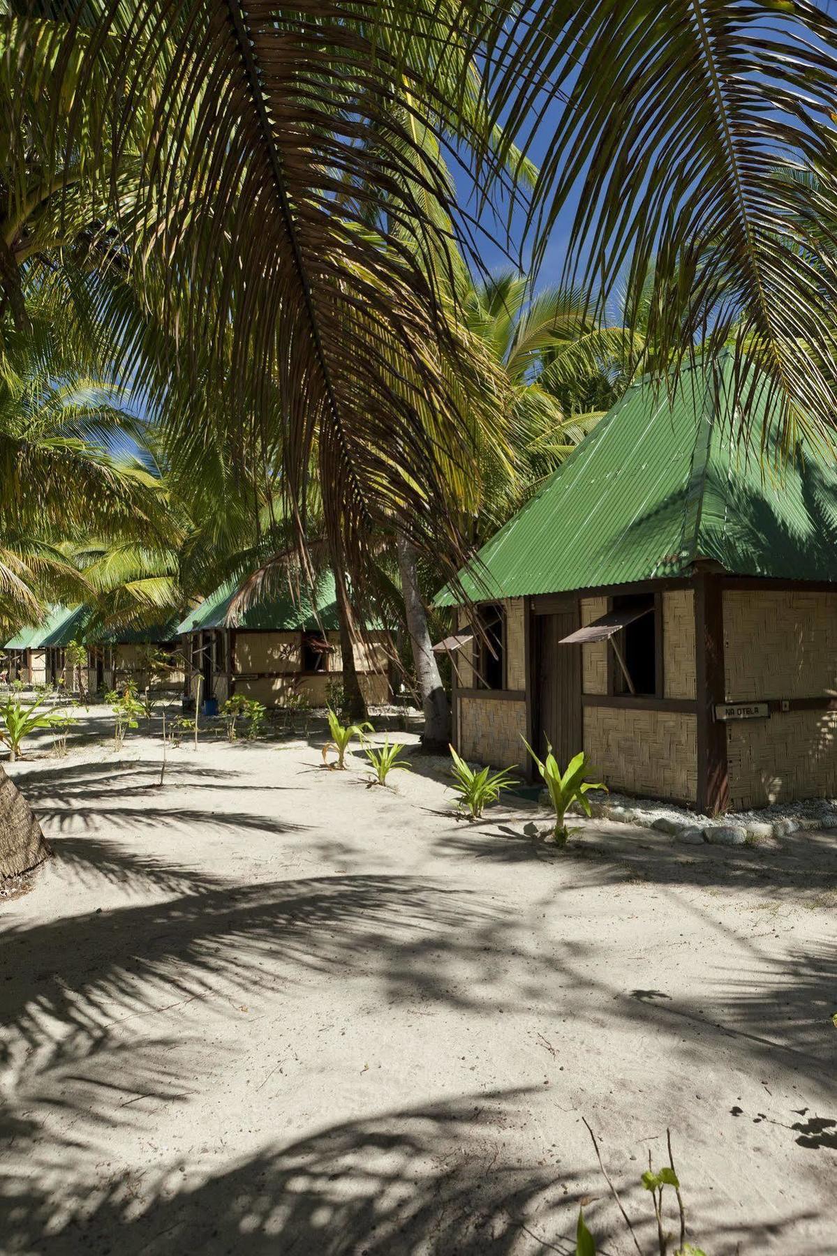 Barefoot Manta Island Resort Drawaqa Island Экстерьер фото