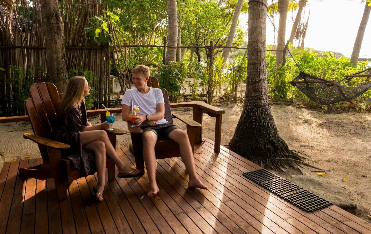 Barefoot Manta Island Resort Drawaqa Island Экстерьер фото